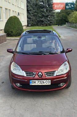 Минивэн Renault Scenic 2008 в Ровно