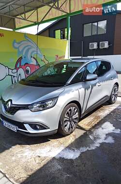 Минивэн Renault Scenic 2017 в 