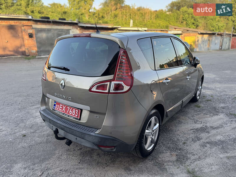 Минивэн Renault Scenic 2010 в Виннице