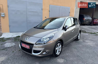 Минивэн Renault Scenic 2010 в Виннице