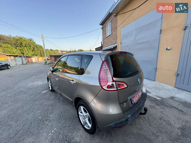 Минивэн Renault Scenic 2010 в Виннице