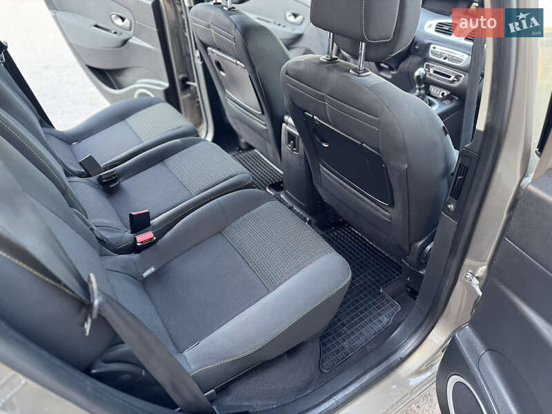 Минивэн Renault Scenic 2010 в Виннице