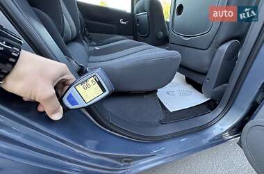 Минивэн Renault Scenic 2006 в 