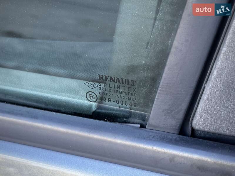Минивэн Renault Scenic 2006 в Сумах