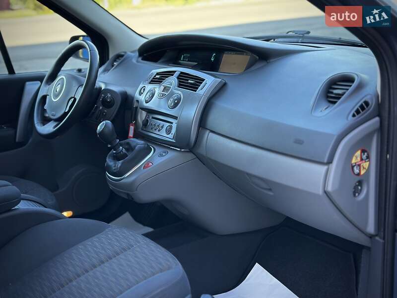 Минивэн Renault Scenic 2006 в Сумах