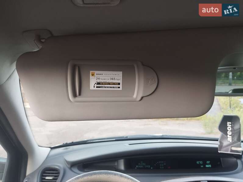 Минивэн Renault Scenic 2004 в Бахмаче