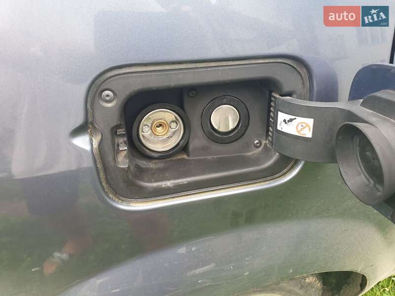 Мінівен Renault Scenic 2008 в Івано-Франківську