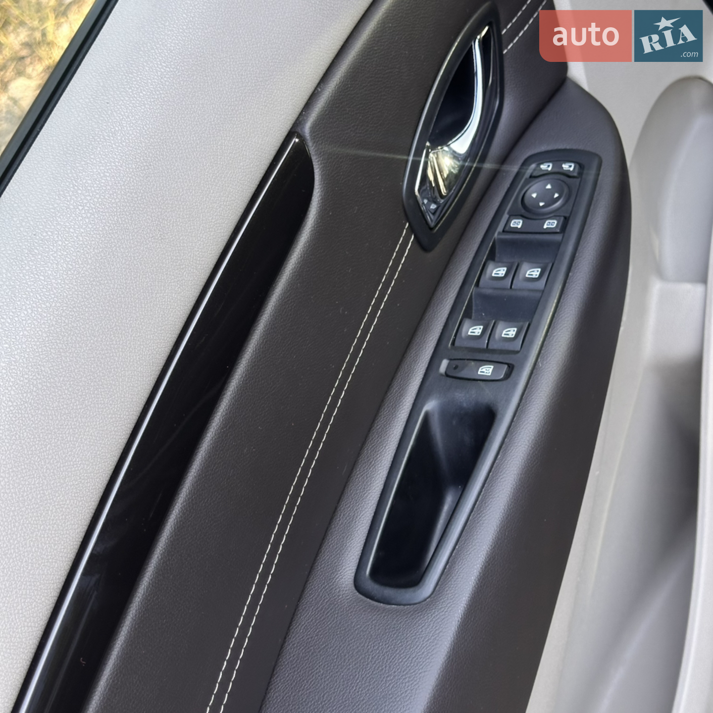 2013 Renault Scenic - мініатюра 8
