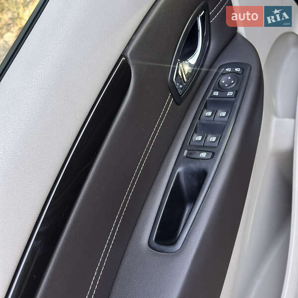 Минивэн Renault Scenic 2013 в Павлограде фото 8 Минивэн Renault Scenic 2013 в Павлограде