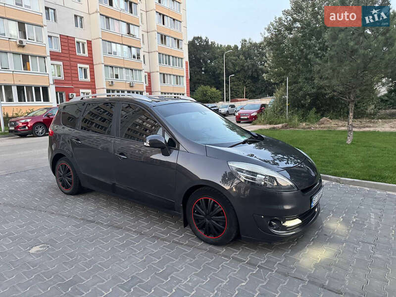 Renault Scenic 2013