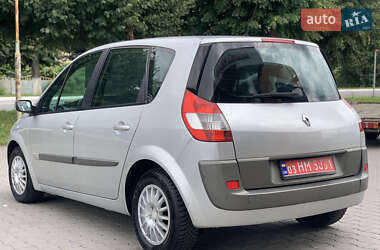 Минивэн Renault Scenic 2005 в 