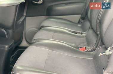 Минивэн Renault Scenic 2005 в 