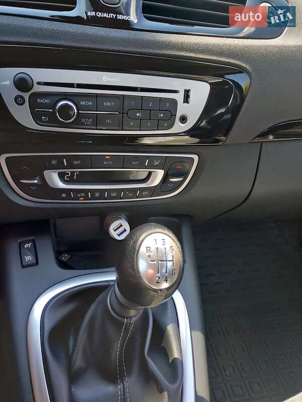 Минивэн Renault Scenic 2012 в Киеве фото 24 Минивэн Renault Scenic 2012 в Киеве