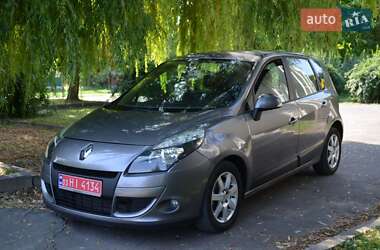 Мінівен Renault Scenic 2010 в Луцьку