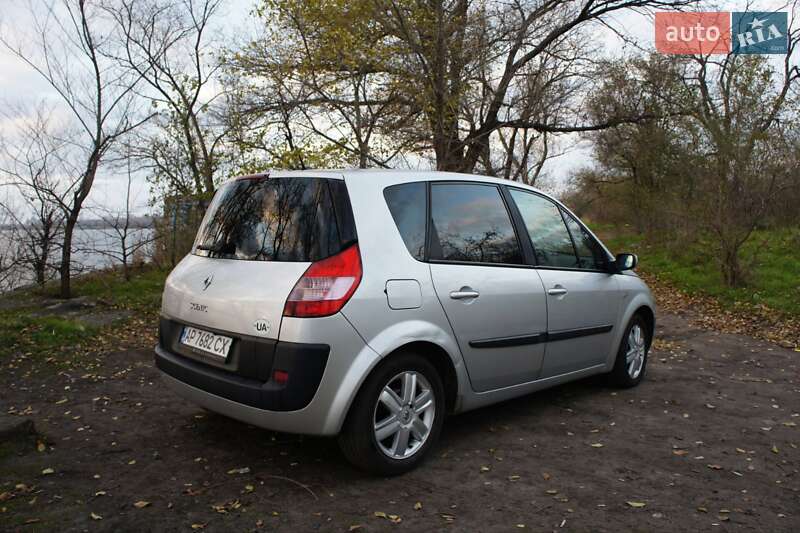 Мінівен Renault Scenic 2005 в Запоріжжі