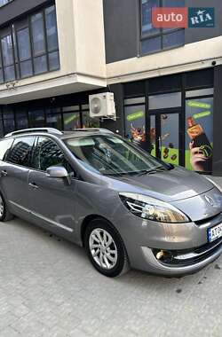 Минивэн Renault Scenic 2012 в Ивано-Франковске
