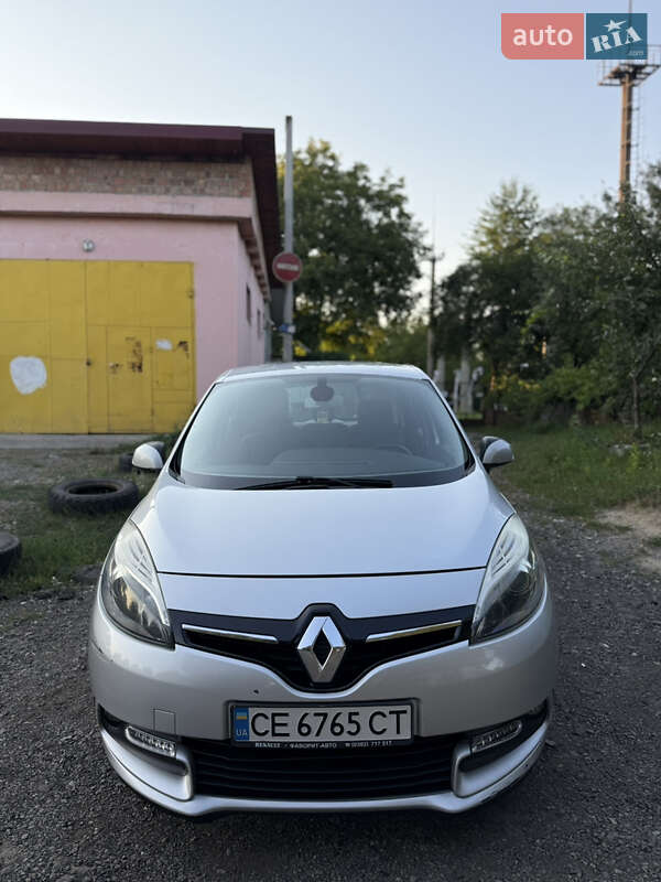 Мінівен Renault Scenic 2014 в Чернівцях