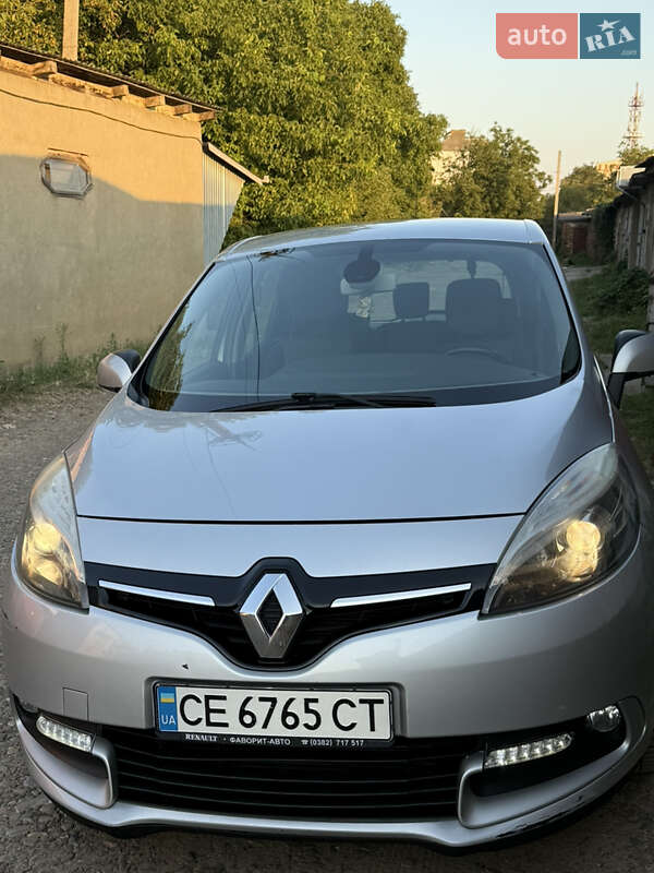 Мінівен Renault Scenic 2014 в Чернівцях