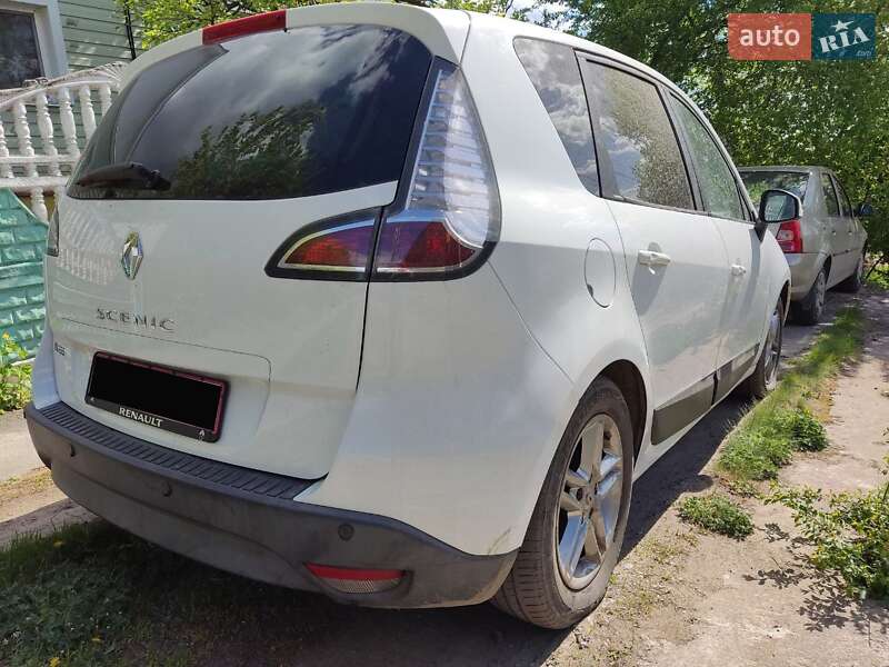 Минивэн Renault Scenic 2012 в Сумах