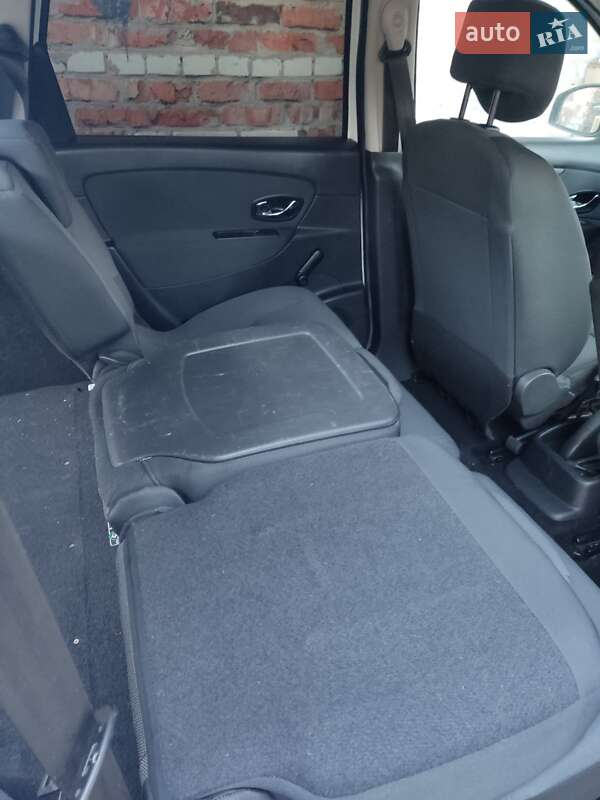 Минивэн Renault Scenic 2012 в Сумах