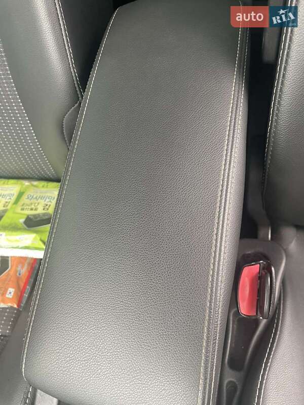 Минивэн Renault Scenic 2012 в Ровно