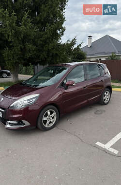 Минивэн Renault Scenic 2012 в 