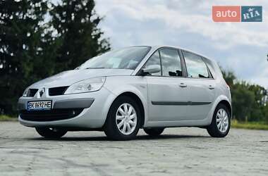 Минивэн Renault Scenic 2008 в 