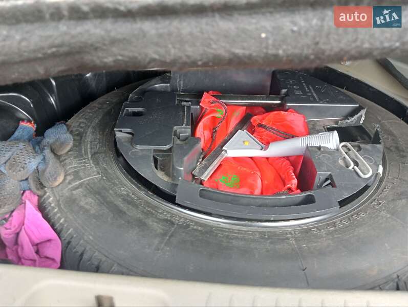 Минивэн Renault Scenic 2005 в Миргороде фото 2 Минивэн Renault Scenic 2005 в Миргороде