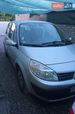 Минивэн Renault Scenic 2005 в 