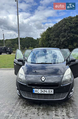 Мінівен Renault Scenic 2010 в Луцьку