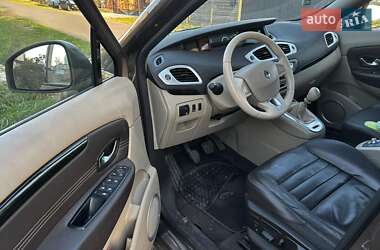 Мінівен Renault Scenic 2010 в Луцьку