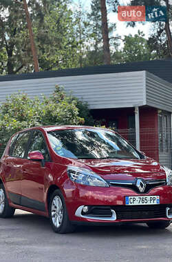 Минивэн Renault Scenic 2013 в 