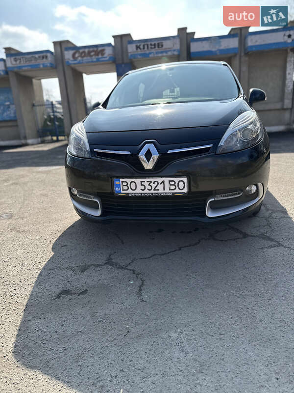 Минивэн Renault Scenic 2013 в Золочеве