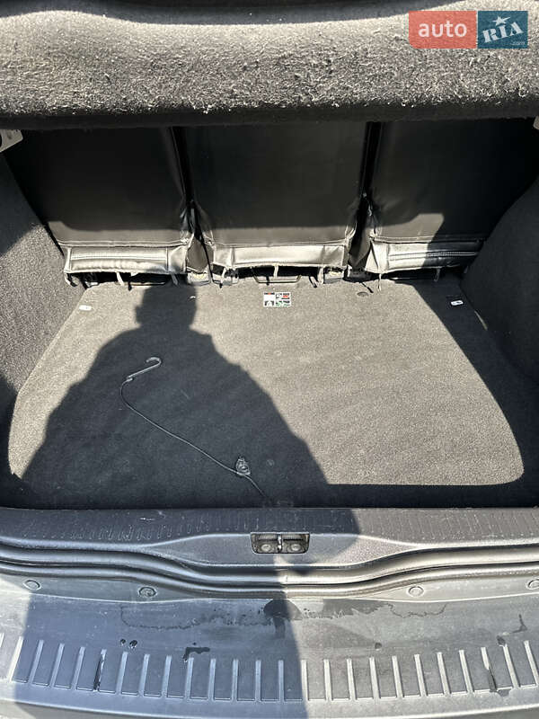 Минивэн Renault Scenic 2013 в Золочеве
