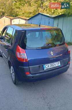 Минивэн Renault Scenic 2006 в 