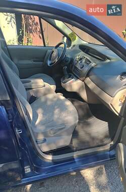 Минивэн Renault Scenic 2006 в 