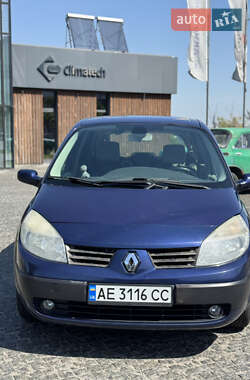 Минивэн Renault Scenic 2006 в 