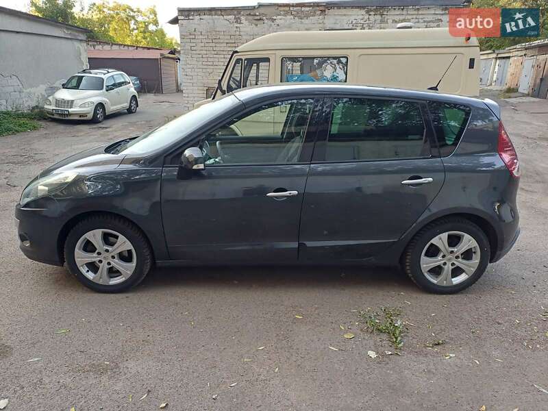 Минивэн Renault Scenic 2009 в Киеве