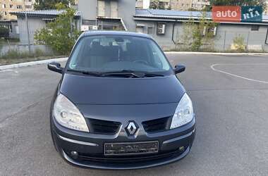 Минивэн Renault Scenic 2007 в 