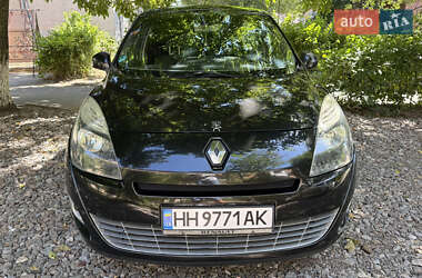Минивэн Renault Scenic 2009 в Подольске