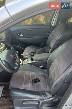 Минивэн Renault Scenic 2010 в 