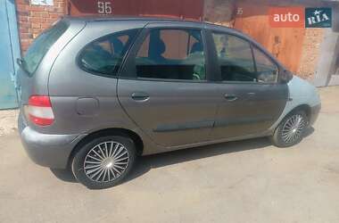 Минивэн Renault Scenic 2002 в 