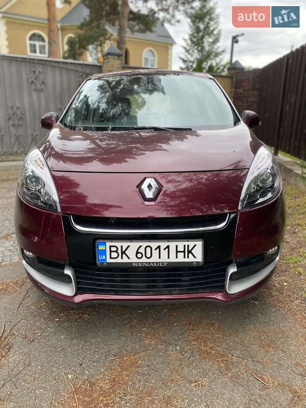 Минивэн Renault Scenic 2012 в Киеве