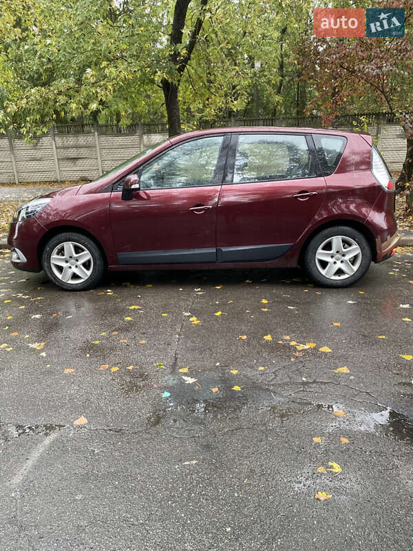 Минивэн Renault Scenic 2012 в Киеве