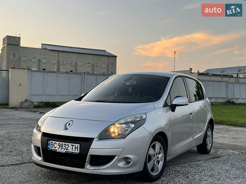 Renault Scenic 2010