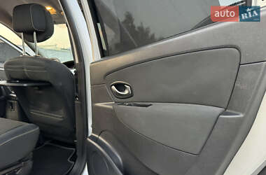 Минивэн Renault Scenic 2010 в 