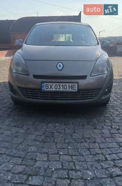 Минивэн Renault Scenic 2010 в Каменец-Подольском
