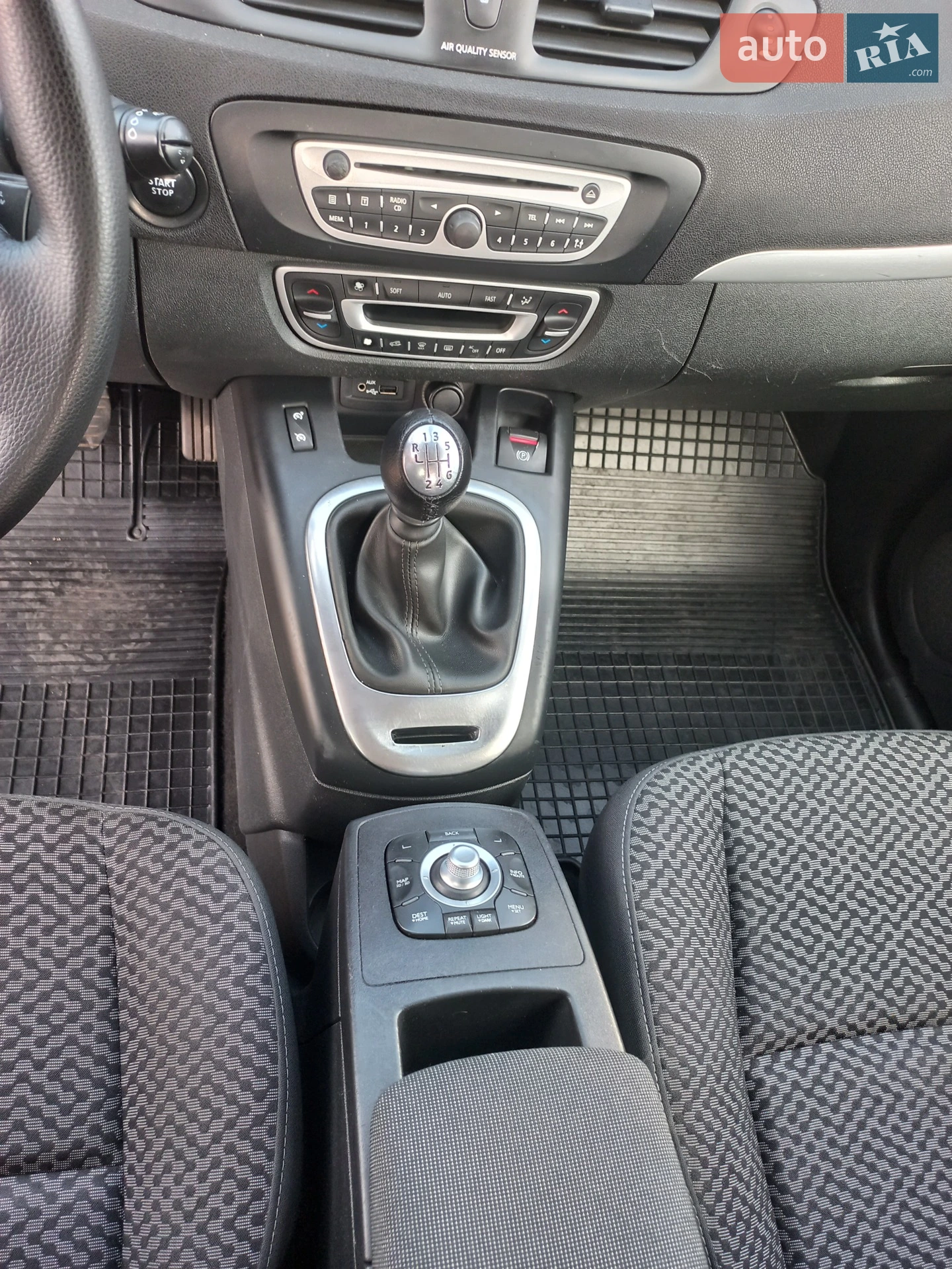 2011 Renault Scenic - мініатюра 20