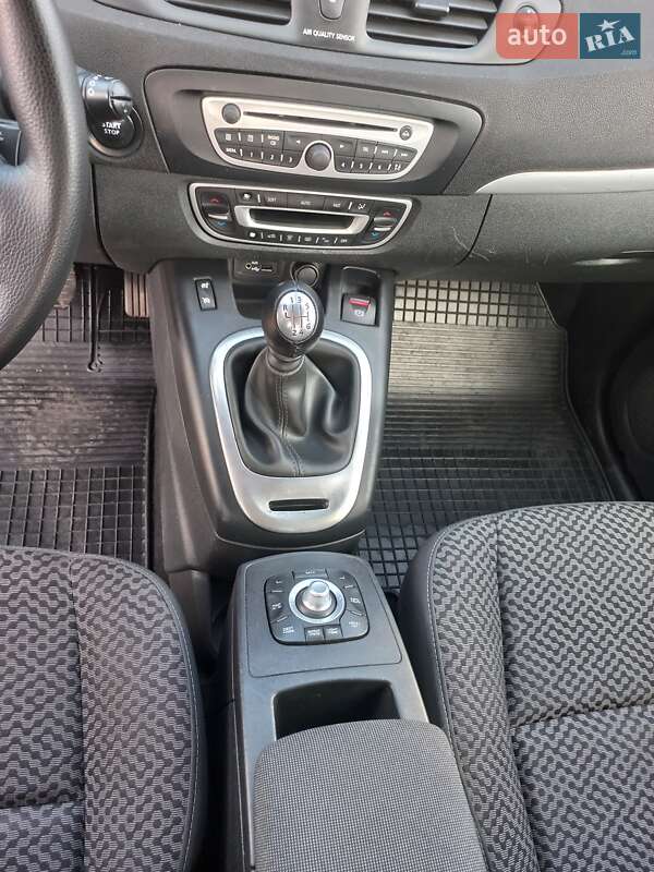 Минивэн Renault Scenic 2011 в Ровно фото 20 Минивэн Renault Scenic 2011 в Ровно