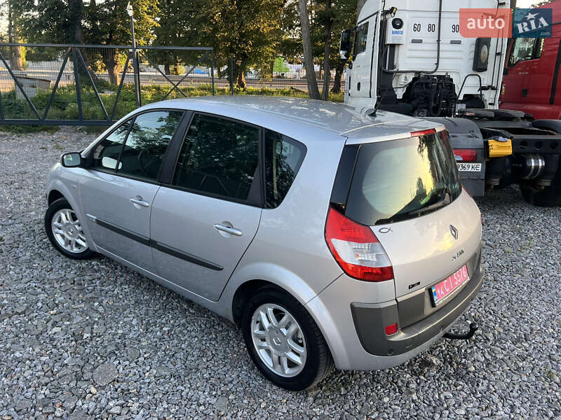 Минивэн Renault Scenic 2006 в Виннице